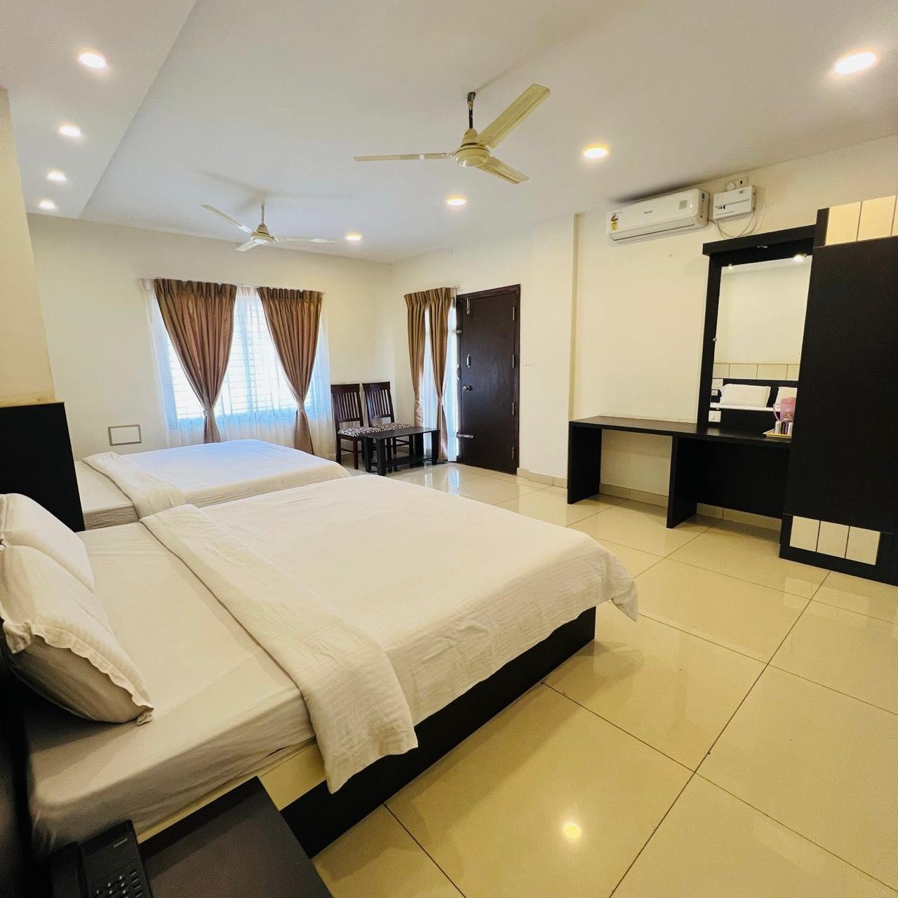 e8243d79-95ab-4e73-a1a1-3fee3950f290